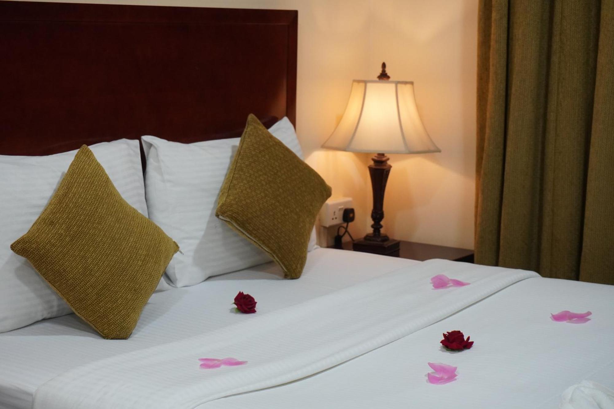 Onyx Hotel Apartments - Maha Hospitality Group Acman Dış mekan fotoğraf
